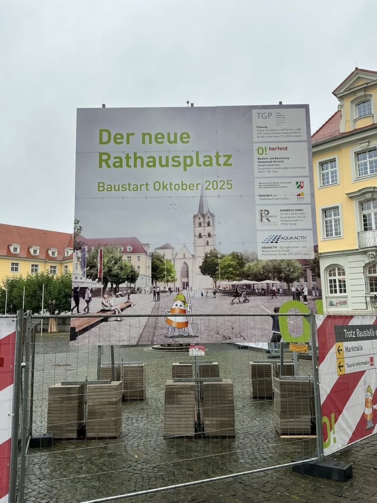 12 Uhr Spatenstich !