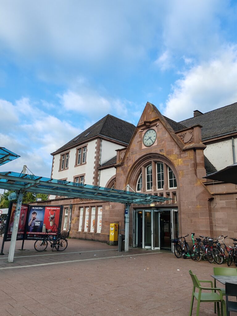 21. Januar: Die Bahn informiert über die Bahntrasse in Herford – Wir bleiben bei Ausbau statt Neubau!